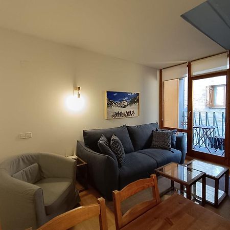 Inmocyma Tu Refugio En Benasque Apartment Luaran gambar